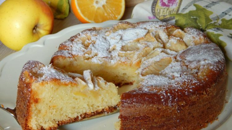 gâteau sans œuf à l’orange et aux pommes