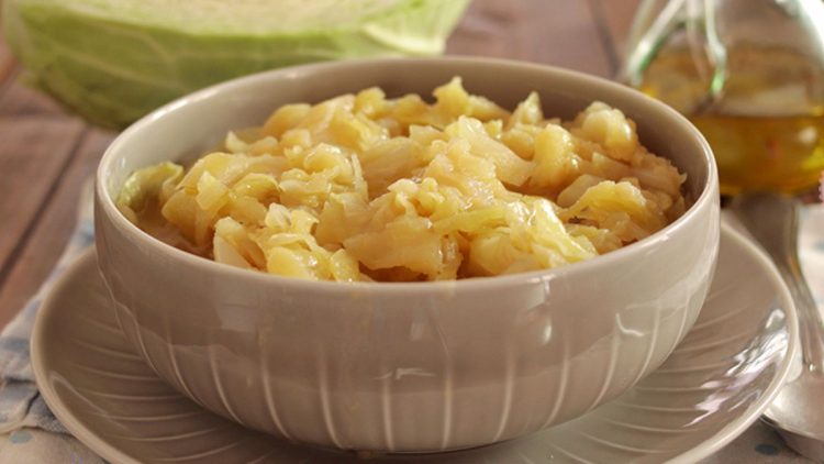 soupe au chou de Savoie et pommes de terre