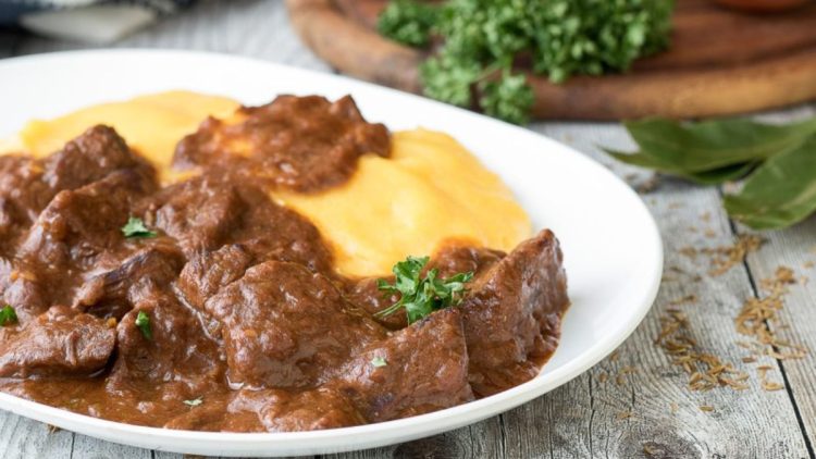 Goulash hongroise