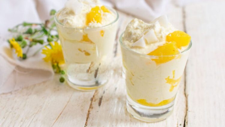 Mousse ananas et noix de coco