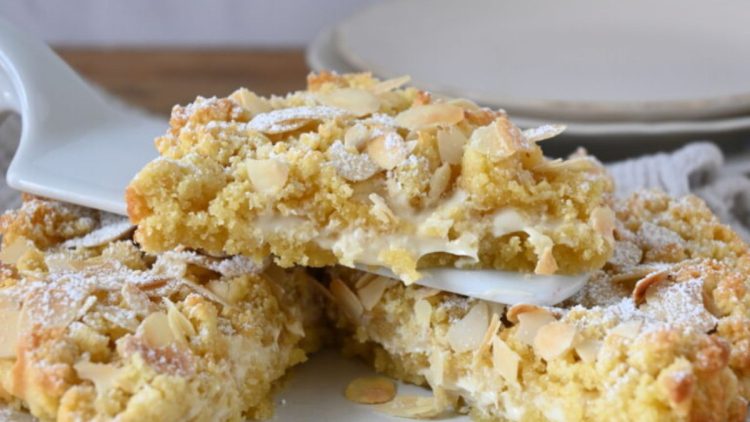 Tarte sbriciolata aux amandes