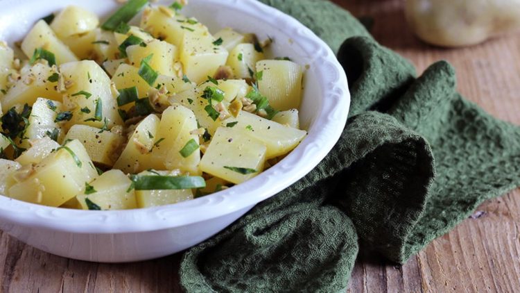 pommes de terre au vin blanc