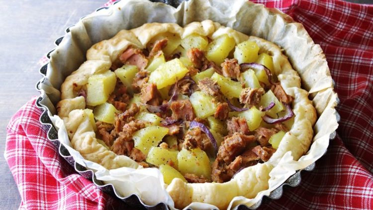 tarte au thon pommes de terre et oignons  