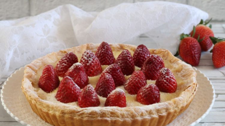 tarte feuilletée à la crème pâtissière