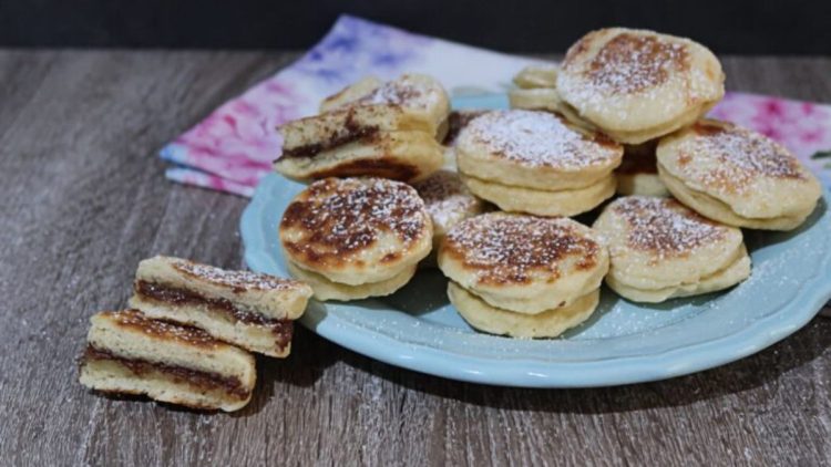 biscuits fourrés au chocolat à la poêlé