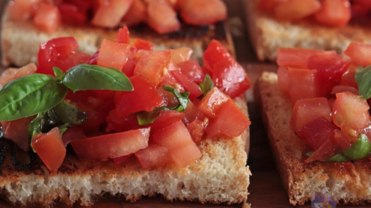 bruschetta italienne à la tomate