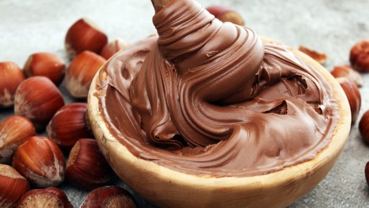 pâte à tartiner au chocolat-noisettes légère