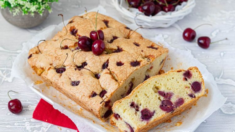 gâteau moelleux aux cerises sans lactose  