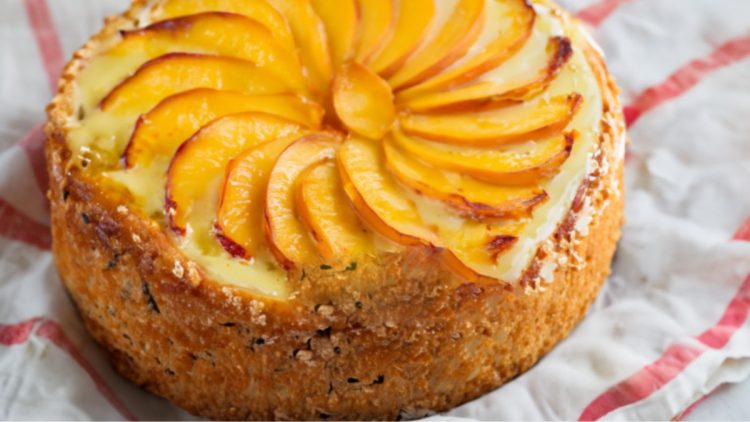 tarte semifreddo aux pêches et à la crème pâtissière