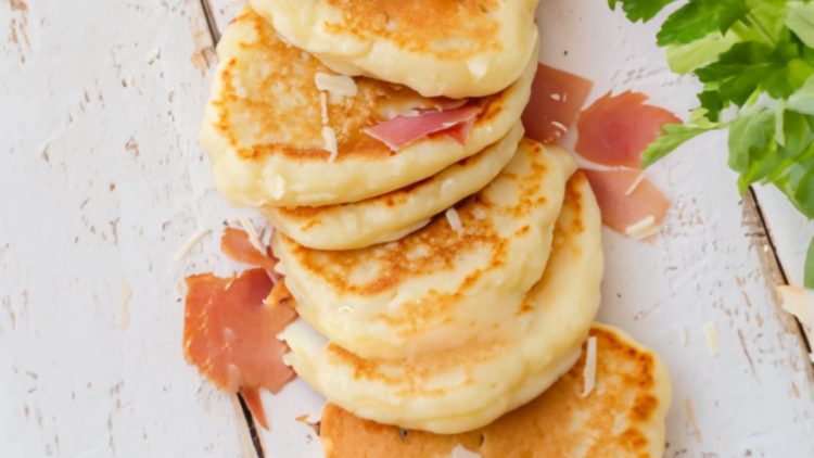 pancakes salés au parmesan