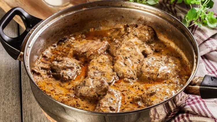 filets de bœuf aux champignons  