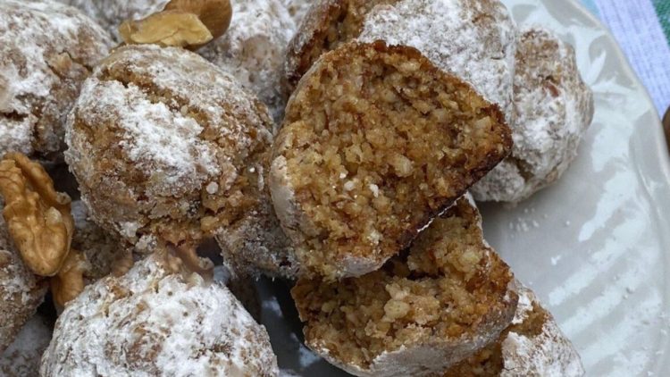 biscuits aux amandes et aux noix
