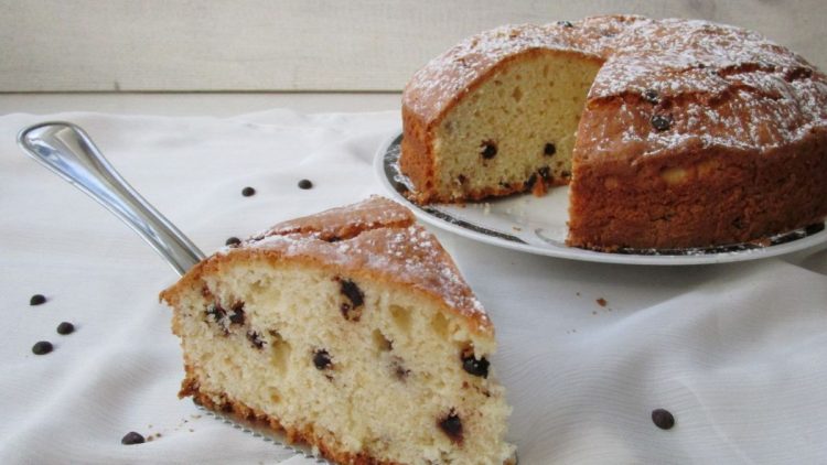 gâteau au yaourt et pépites de chocolat