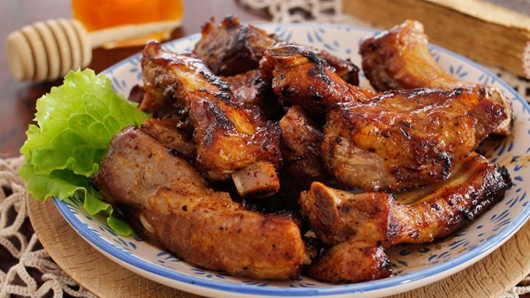 côtes levées de porc au miel