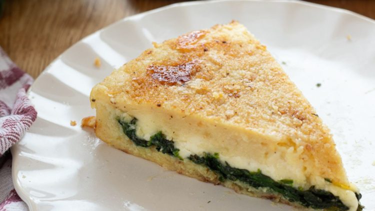 gâteau de pommes de terre aux épinards à la poêle