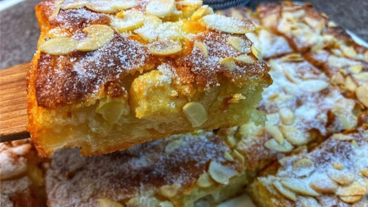 gâteau yaourt, pomme et amande moelleux