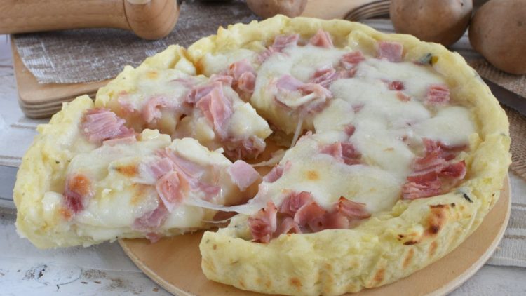 tarte de pommes de terre au jambon et mozzarella