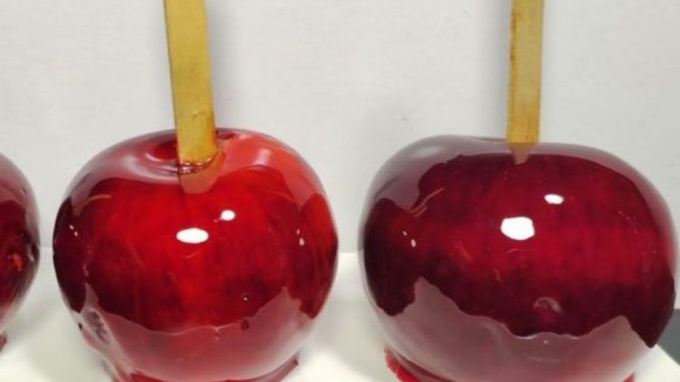 pommes d'amour des fêtes foraines