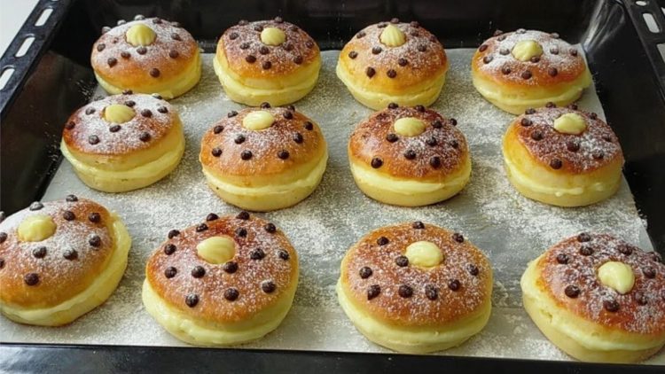 beignets moelleux à la crème pâtissière