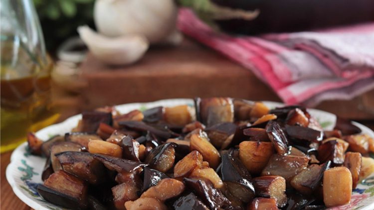 poêlée d'aubergines à l'huile d'olive