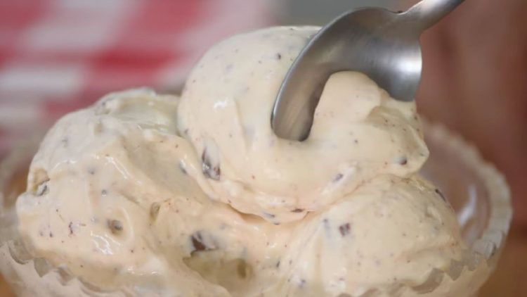 glace au yaourt et à la noix de coco