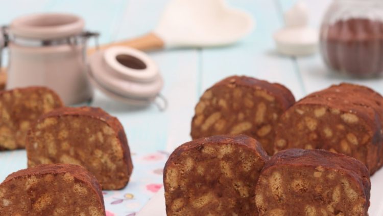saucisson au beurre de cacahuète