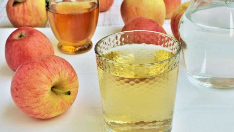 Boire du vinaigre de cidre de pomme : un hasard ou un échec ? La diététicienne répond