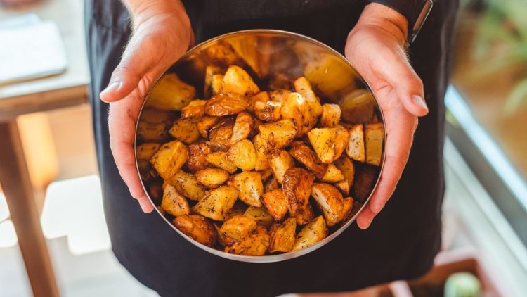 chips croustillantes de pommes de terre au four