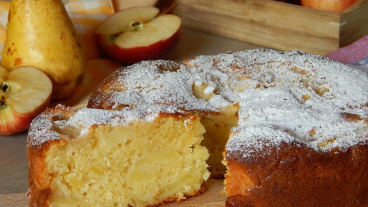 gâteau aux pommes, poires et mascarpone