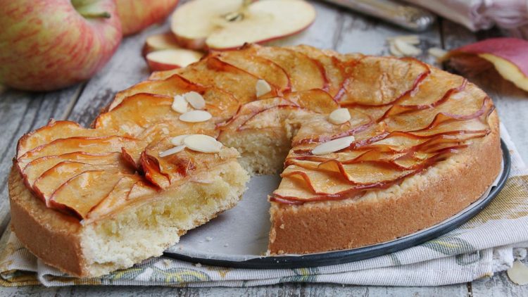 gâteau moelleux aux pommes à la frangipane  