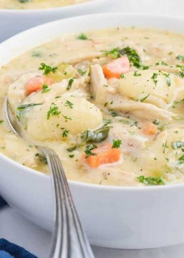 Soupe Crémeuse au Poulet et Gnocchi