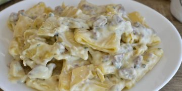pâtes paccheri aux artichauts et saucisse