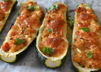 courgettes farcies aux tomates cerises et fromage