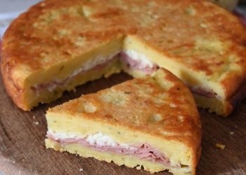 gâteau de pommes de terre farci au jambon