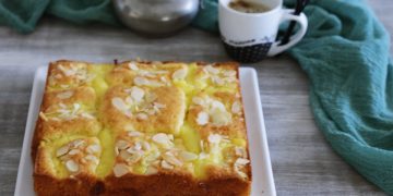 gâteau moelleux aux pommes et à la crème pâtissière