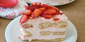 gâteau tiramisu aux fraises sans cuisson