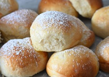 petits pains moelleux à la ricotta