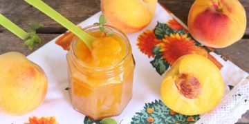 confiture de pêches maison