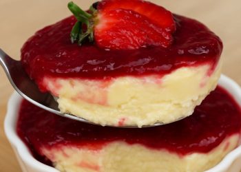dessert léger aux fraises et au yaourt grec