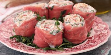 roules de carpaccio roquette et fromage frais
