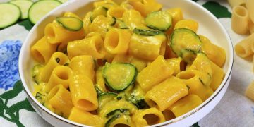 pâtes crémeuses aux courgettes et au safran 