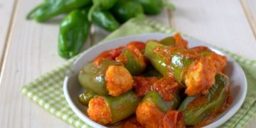 piments verts farcis à la napolitaine