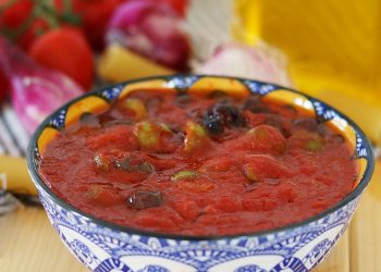 sauce tomate aux olives 
